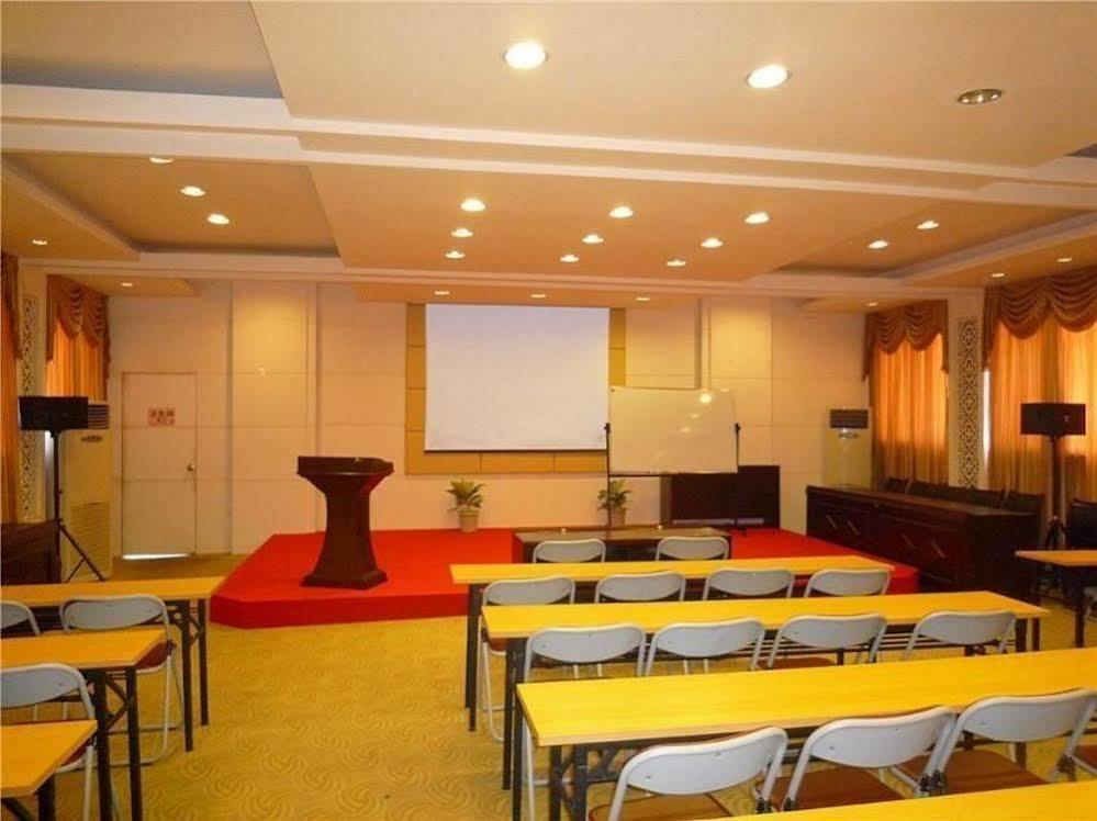Guilin Lifeng Hotel Экстерьер фото